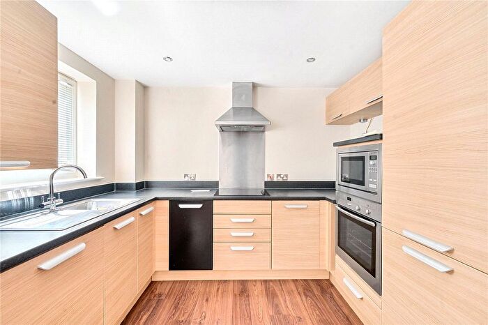 2 Bedroom Flat To Rent In Station Way, Claygate, Esher, KT10