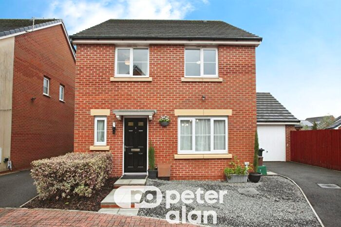 4 Bedroom Detached House For Sale In Ebbw Close, Rogerstone, Newport, NP10
