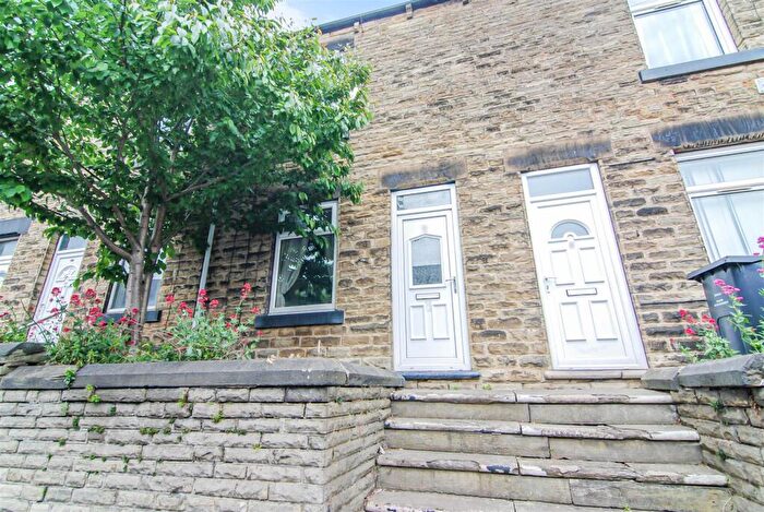 2 Bedroom Terraced House For Sale In Snape Hill Road, Darfield, Barnsley, S73