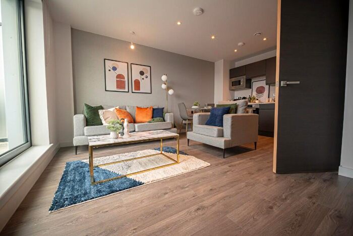 1 Bedroom Apartment For Sale In Merchants Wharf, Manchester, M5