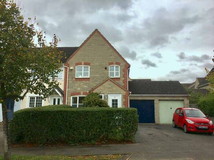 3 Bedroom Detached House To Rent In Frys Hill, Greater Leys, OX4