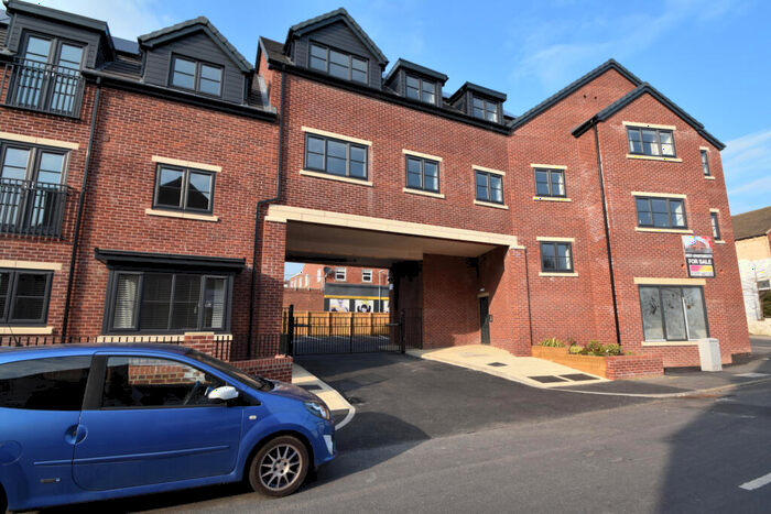 1 Bedroom Flat To Rent In Beech Apartments, Beech Grove Avenue, Garforth, LS25
