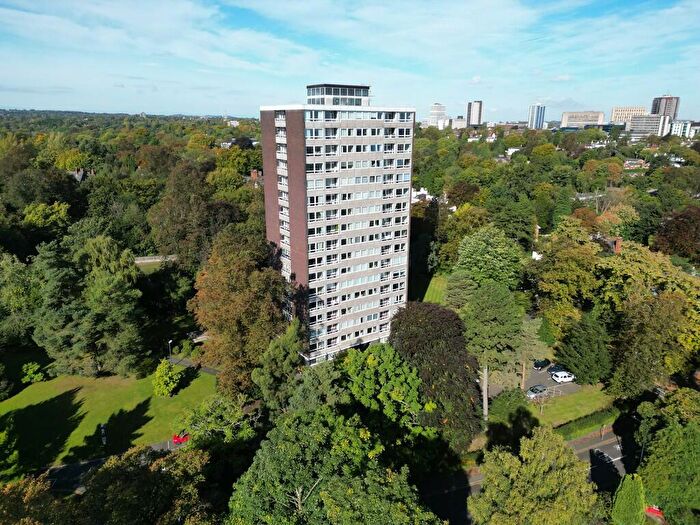 2 Bedroom Apartment To Rent In Warwick Crest, Arthur Road, Edgbaston, B15