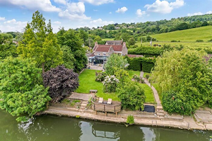 4 Bedroom Detached House For Sale In Bath Road, Swineford, Bristol, BS30