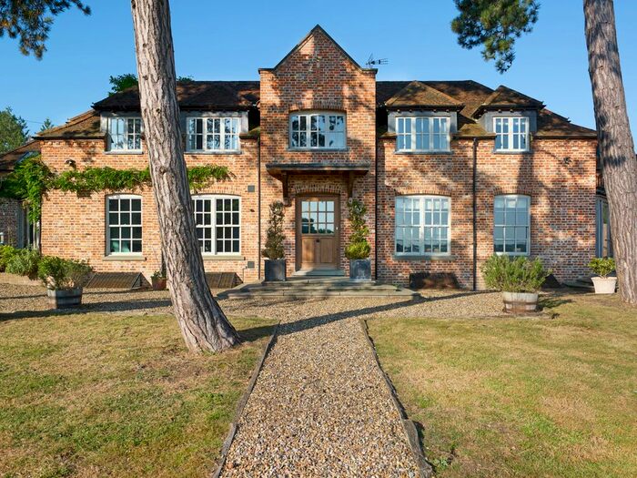 6 Bedroom Detached House To Rent In Bayford Lane, Bayford, Nr Hertford, SG13