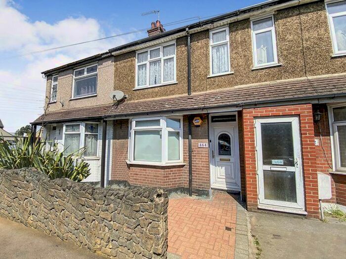 3 Bedroom Terraced House To Rent In London Road, Grays, RM20