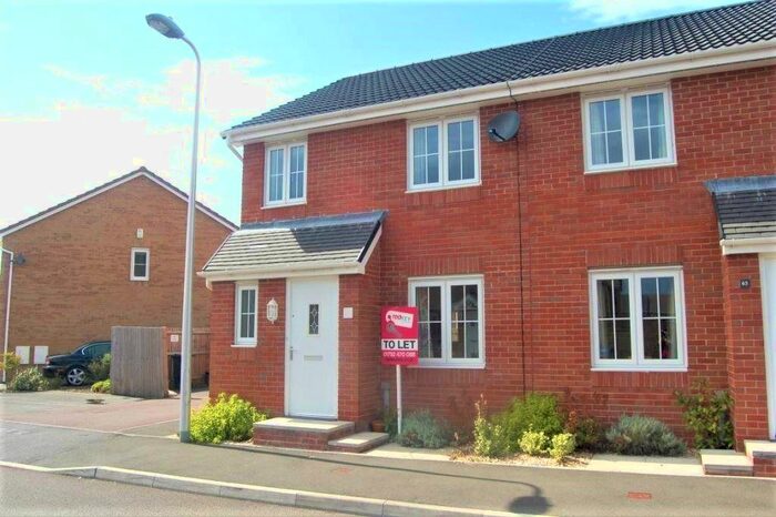 3 Bedroom Semi-Detached House To Rent In Abbottsmoor, Port Talbot, SA12