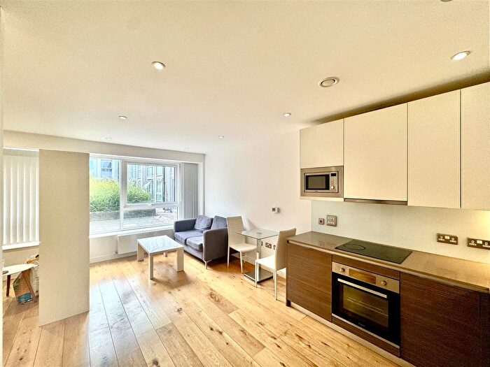 Studio To Rent In Central House, Lampton Road, Hounslow, TW3