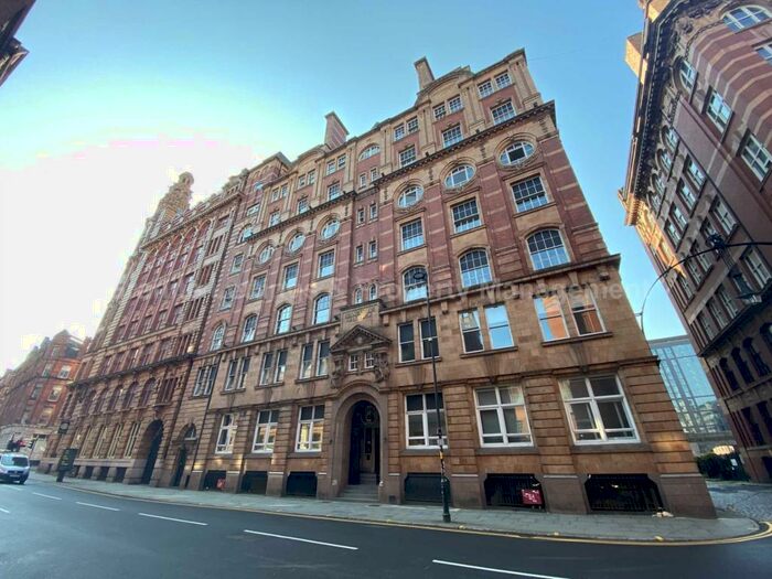 2 Bedroom Apartment To Rent In Lancaster House, Whitworth Street, Manchester, M1