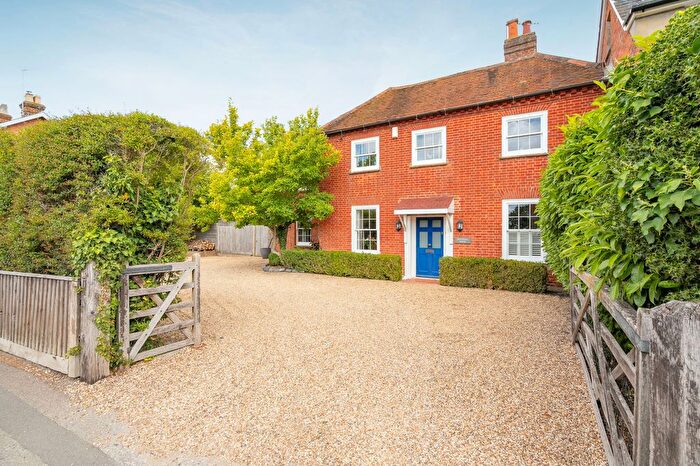 4 Bedroom Property For Sale In Lovel Road, Winkfield, SL4