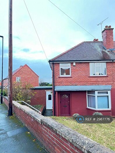3 Bedroom Semi-Detached House To Rent In Hawthorne Crescent, Mexborough, S64