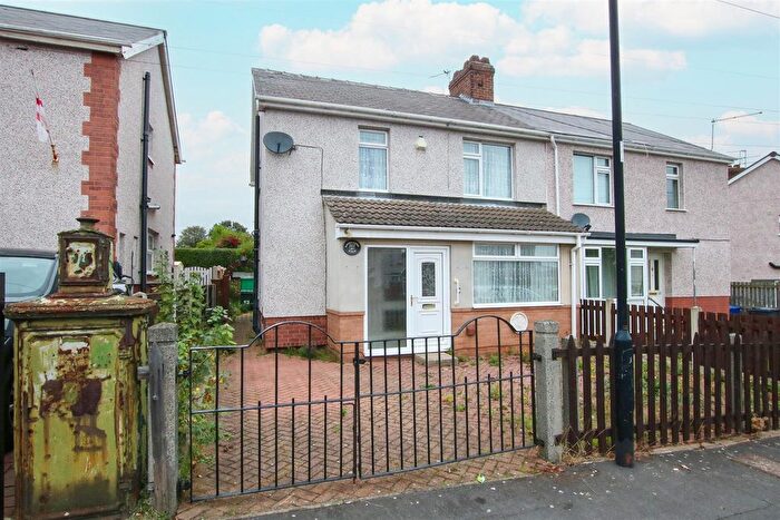 3 Bedroom Property For Sale In Woodlands Road, Woodlands, DN6