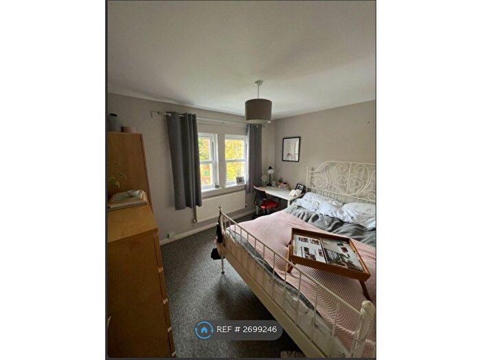 6 Bedroom End Terrace House To Rent In Avondale Court, Bath, BA1