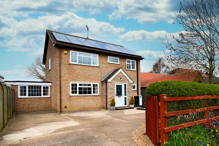 4 Bedroom Detached House For Sale In Main Street, Great Gidding, Cambridgeshire, PE28