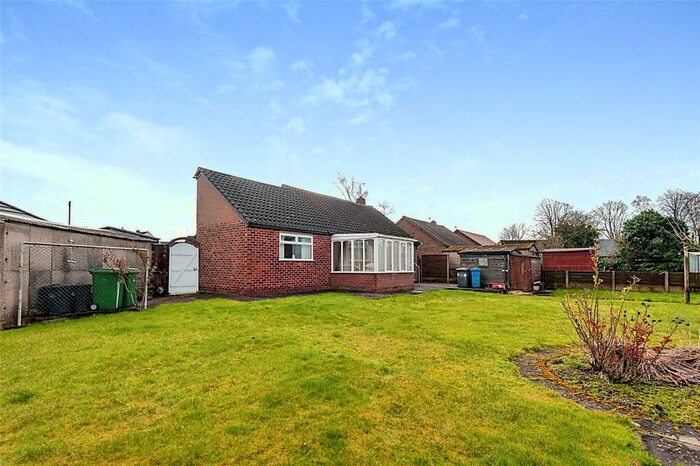 3 Bedroom Bungalow For Sale In Mayfield Avenue, Widnes, WA8