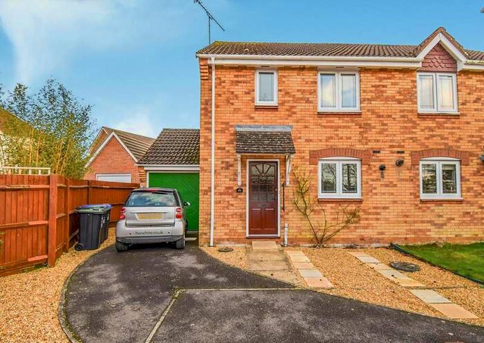 3 Bedroom Semi-Detached House To Rent In The Sandringhams, Whaddon, Salisbury, SP5