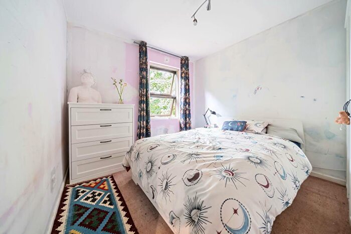 3 Bedroom End Of Terrace House For Sale In Lower Earley, Berkshire, RG6