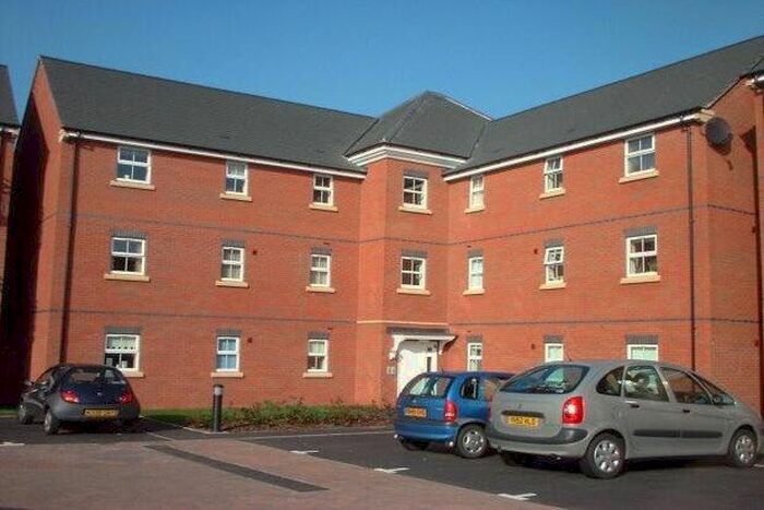 2 Bedroom Flat To Rent In Lime Tree Grove, Loughborough, LE11