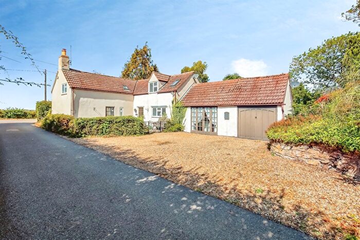 4 Bedroom Detached House For Sale In Elton Road, Stibbington, Peterborough, PE8