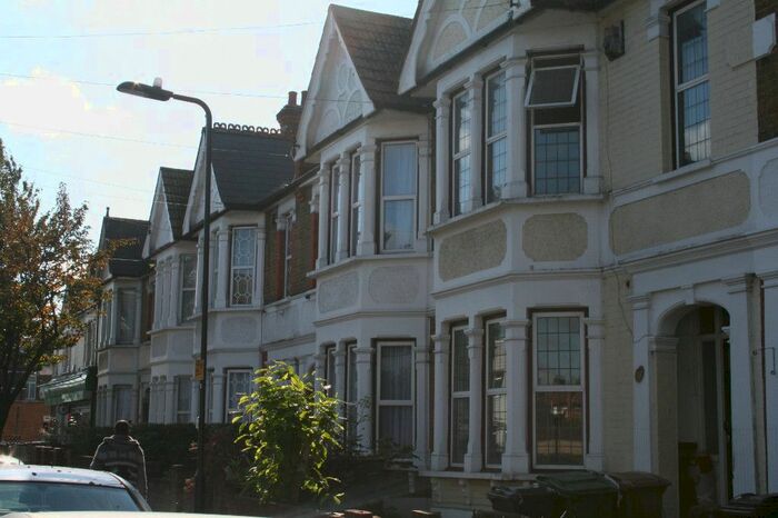 4 Bedroom Terraced House To Rent In Essex Road, Leyton, London, E10