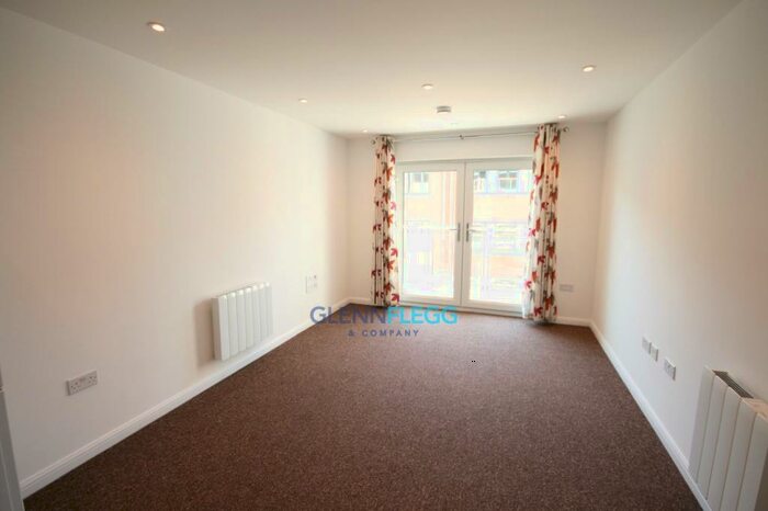 1 Bedroom Apartment To Rent In ***Let Agreed***West Central, Central Slough***Let Agreed***, SL2