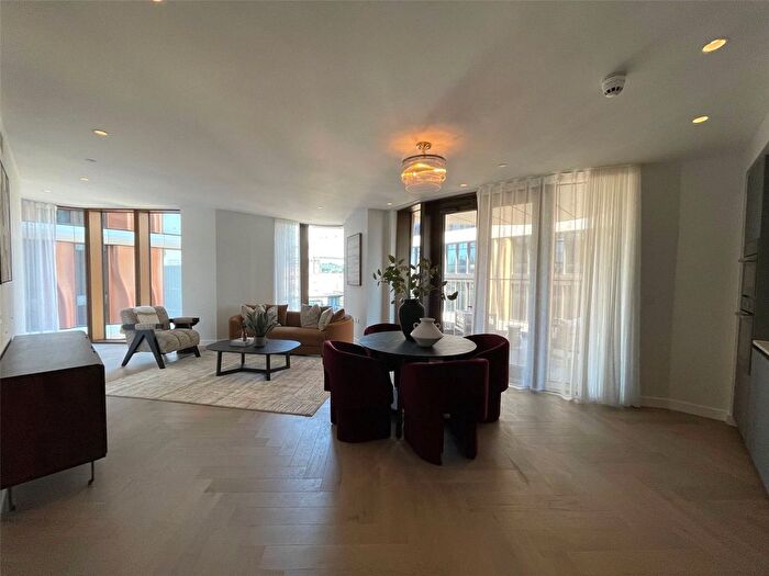 2 Bedroom Flat To Rent In Triptych Bankside, Park Street, SE1