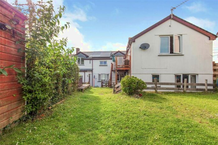 4 Bedroom Semi-Detached House For Sale In Pendoggett, St. Kew, Bodmin, Cornwall, PL30