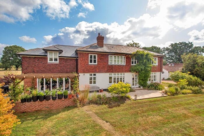 6 Bedroom Detached House For Sale In Mundy Bois Road, Egerton, Kent, TN27