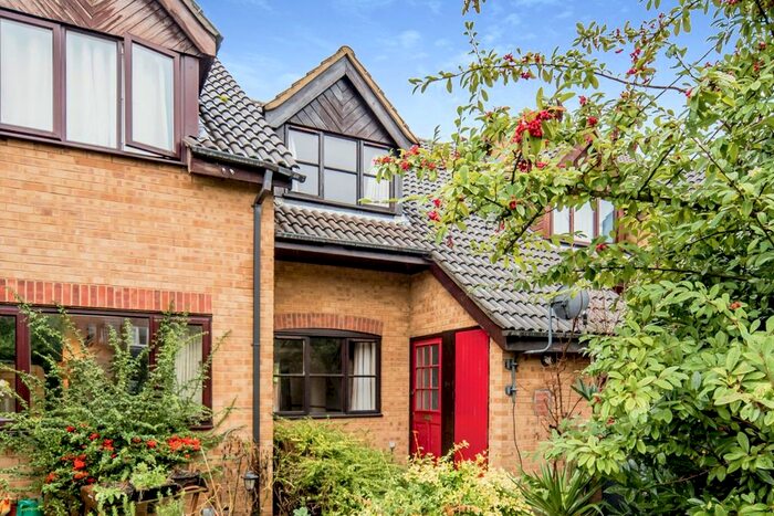 2 Bedroom Terraced House To Rent In Redwood Grove, Bedford, MK42