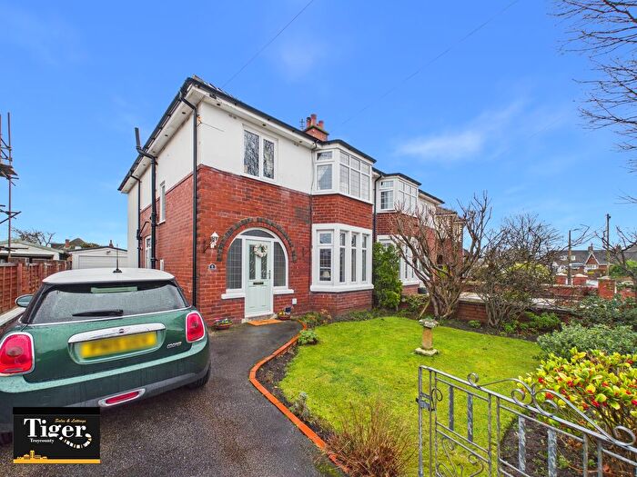4 Bedroom Semi Detached House For Sale In Sharman Avenue, Lytham St. Annes, FY8