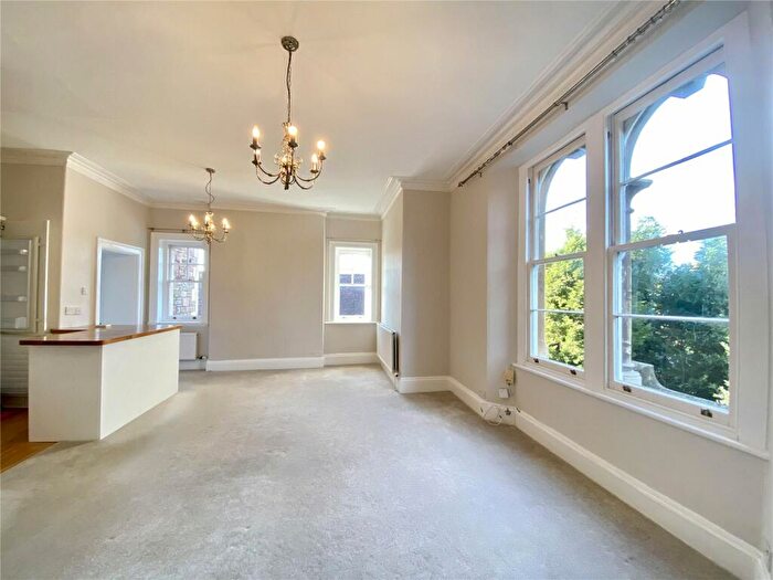 2 Bedroom Apartment To Rent In Julian Road, Sneyd Park, Bristol, BS9