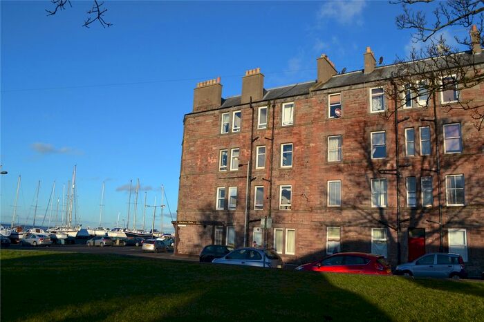 2 Bedroom Flat To Rent In Harbour Road, Musselburgh, East Lothian, EH21