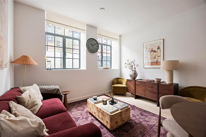 2 Bedroom Flat For Sale In The Threadworks, Hollybush Gardens, Bethnal Green, E2