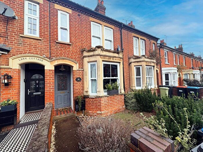 3 Bedroom Terraced House To Rent In Midland Road, Olney, MK46