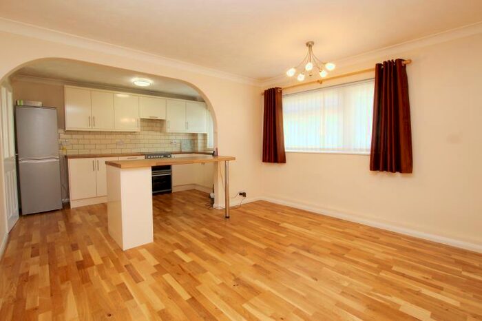 2 Bedroom Apartment To Rent In Grovelands, Thorpe Road, Peterborough, PE3