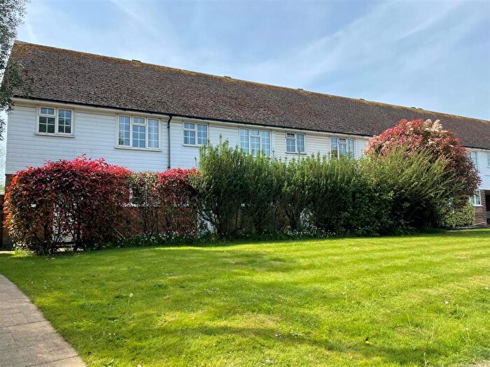 2 Bedroom Mews To Rent In Station Road, Rustington, BN16