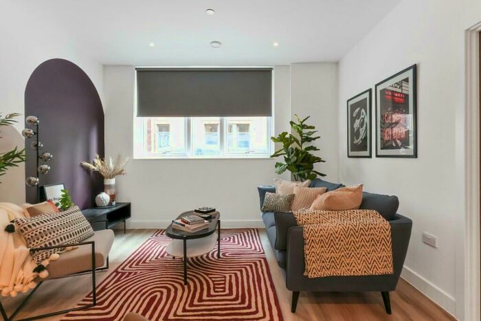 2 Bedroom Apartment To Rent In Soyo Square, Leeds, LS2