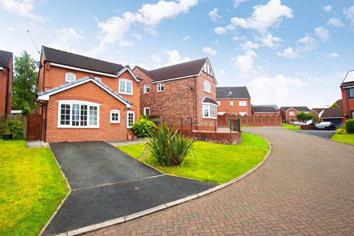 4 Bedroom Detached House To Rent In Fazackerley Close, Fernhurst Farm, BB2