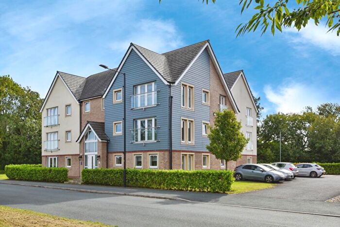 1 Bedroom Flat For Sale In New Quay Road, Lancaster, Lancashire, LA1