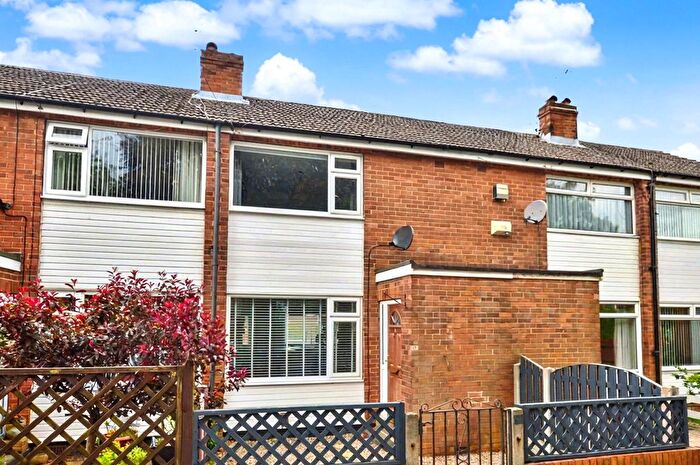 2 Bedroom Terraced House For Sale In Mill Lane, Leeds, LS13