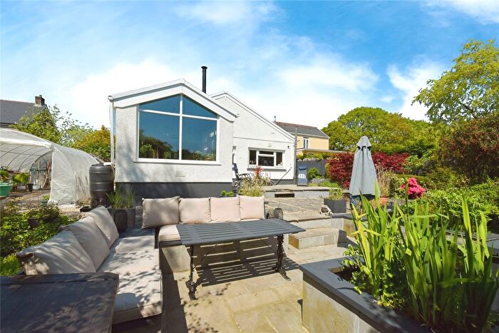 2 Bedroom Bungalow For Sale In Highfield Road, Twyn, Ammanford, Carmarthenshire, SA18
