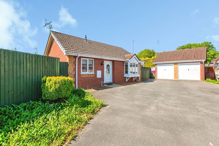 2 Bedroom Detached Bungalow For Sale In Petts Close, Wisbech, PE13