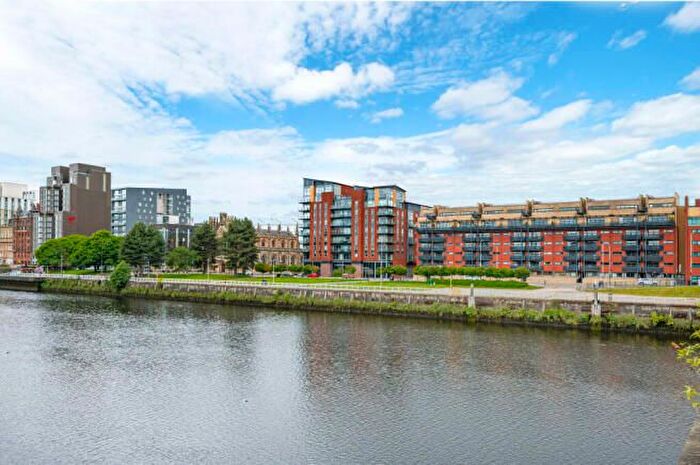 2 Bedroom Flat To Rent In Clyde Street, City Centre, Glasgow, G1