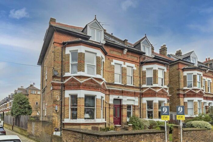 1 Bedroom Flat To Rent In Tierney Road, London SW2