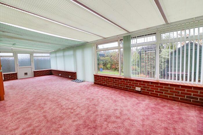 2 Bedroom Detached Bungalow For Sale In Rosemary Way, Waterlooville, PO8