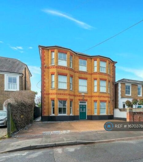 1 Bedroom Flat To Rent In Suffolk House, Weybridge, KT13