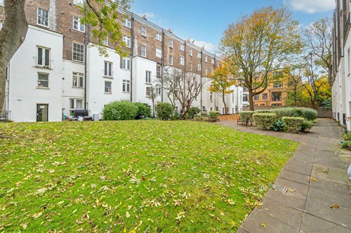 1 Bedroom Flat For Sale In Gloucester Gardens, Bayswater, London, W2