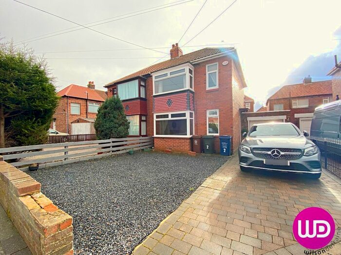 3 Bedroom Semi-Detached House To Rent In Radcliffe Place, Newcastle Upon Tyne, NE5