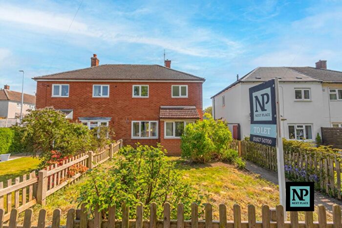 3 Bedroom Semi-Detached House To Rent In Beauchamp Road, Hockley, B77