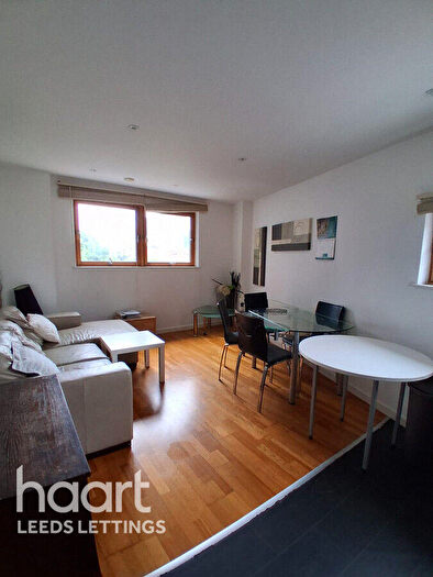2 Bedroom Apartment To Rent In East Marsh Lane, Leeds, LS9
